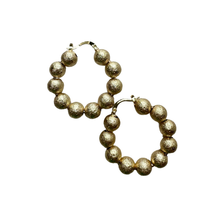 Izabel hoops