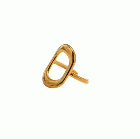 Oval ring