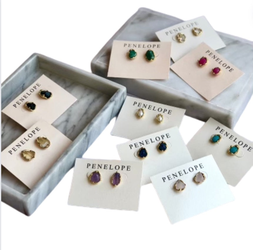 Quartz studs