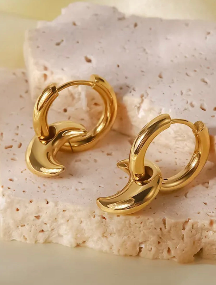 Moon hoops