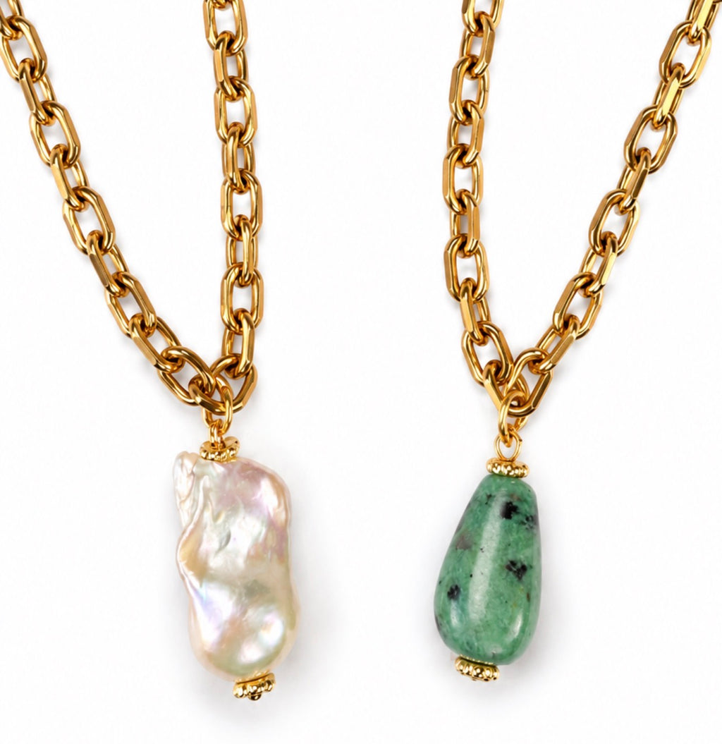 The drop necklace