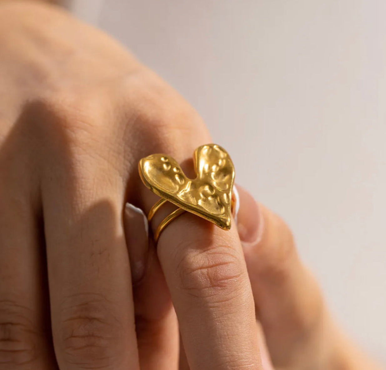 Heart foil ring