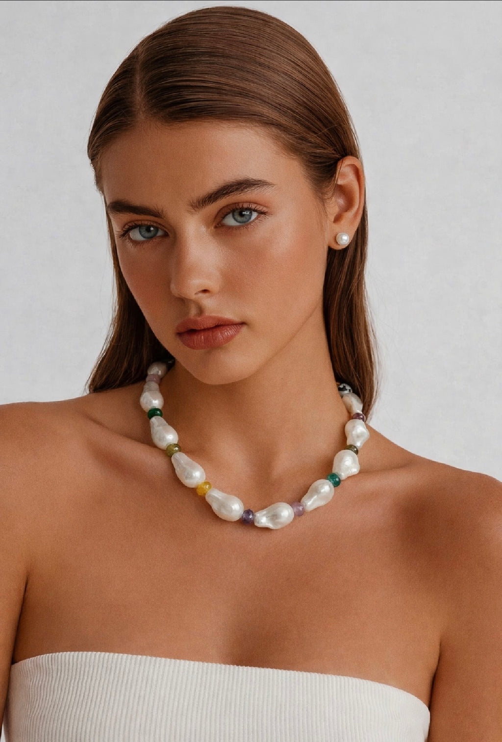 Ava necklace