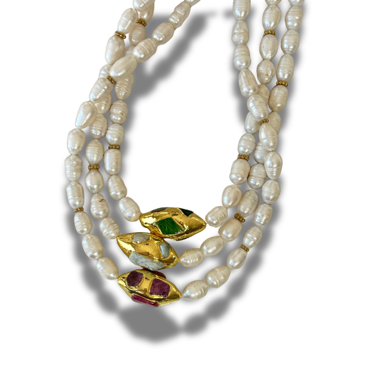Grace pearl necklace