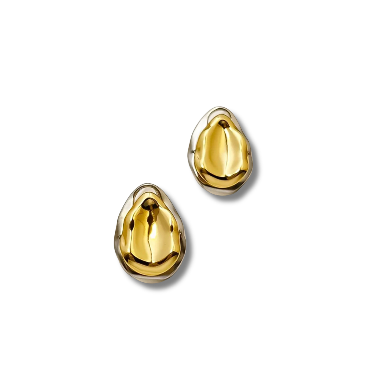 Oyster earrings 🦪