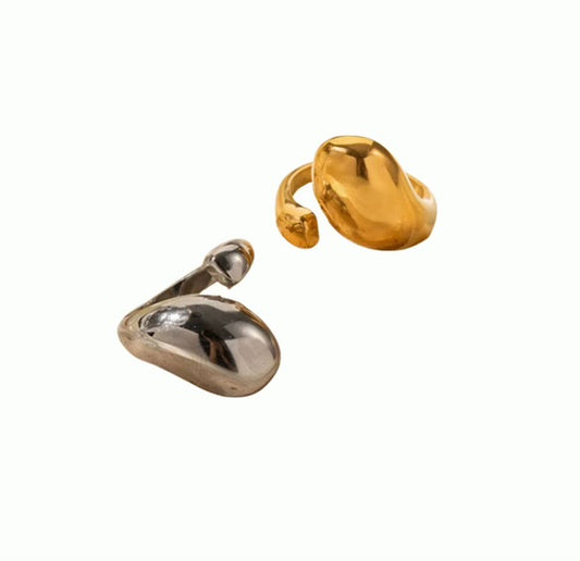Irregular loop ring