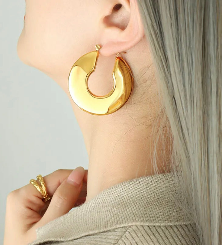 Roman hoops